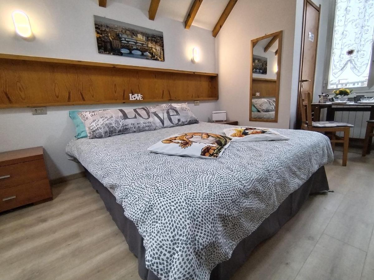 Accogliente Appartamento A Firenze Con Parcheggio Buitenkant foto